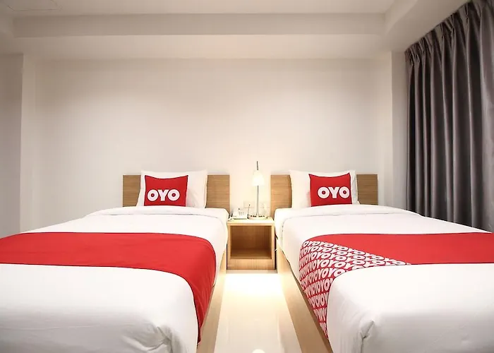 Super Oyo 484 Pannee Khaosan Sha 3*