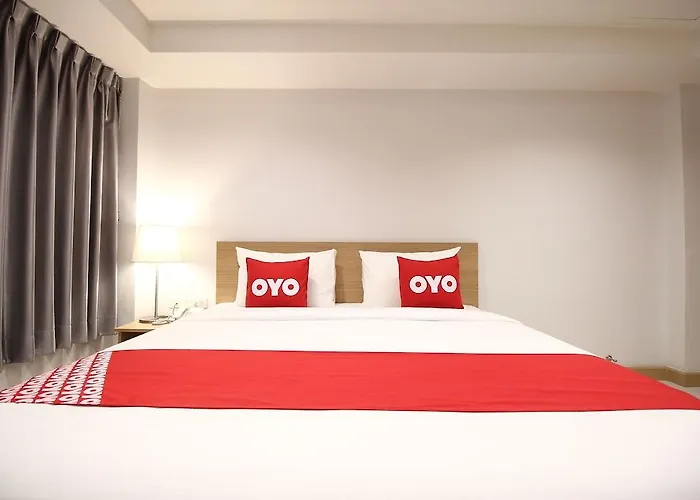 Super Oyo 484 Pannee Khaosan Sha 3* 曼谷