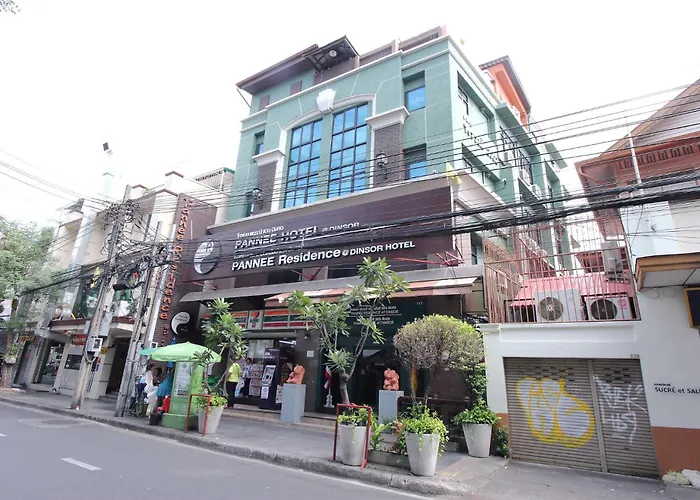 Super Oyo 484 Pannee Khaosan Sha 曼谷
