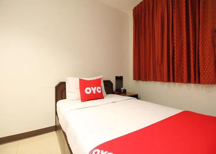 Super Oyo 484 Pannee Khaosan Sha 酒店 曼谷