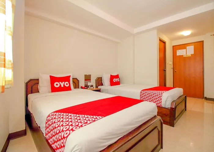 Hotel Super Oyo 484 Pannee Khaosan Sha 3*