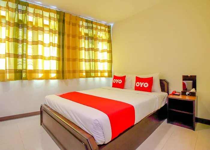 Super Oyo 484 Pannee Khaosan Sha Bangkok